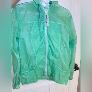 Lululemon windbreaker